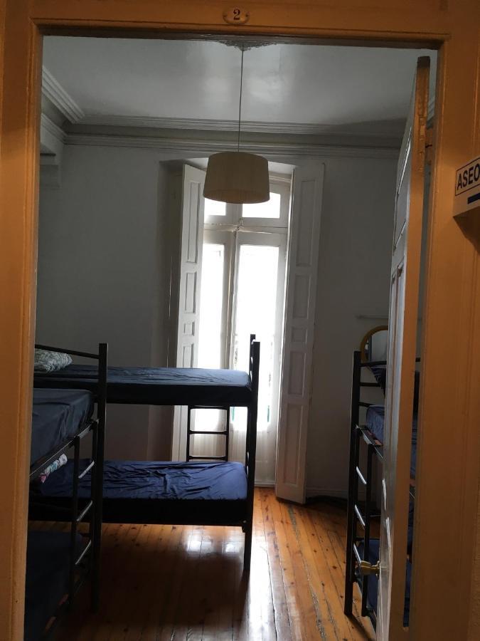 Albergue De Peregrinos La Bilbaina Santoña Exteriör bild
